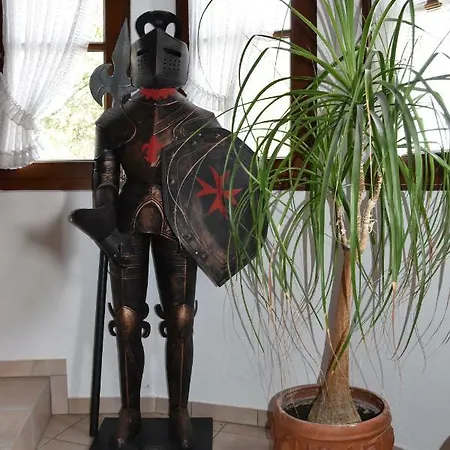 Heidi's Haeuschen Homestay
