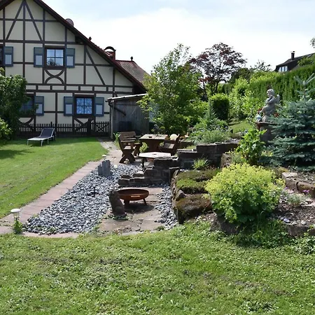 Heidi's Haeuschen Homestay *