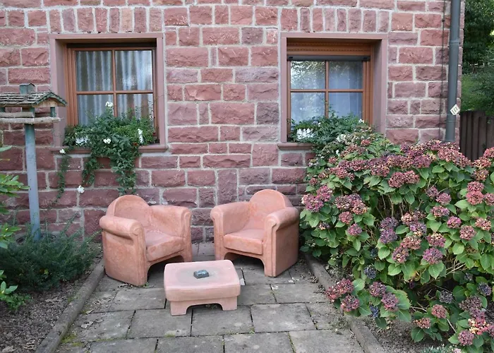 Heidi's Haeuschen Schollbrunn